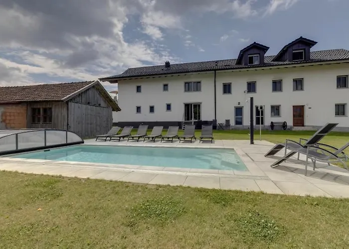 Landurlaub Eichinger Inklusive Aktivcard! E-ladesaeule! Ganz Jahres Beheizter Salzwasserpool アパート *