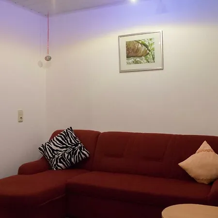 Landurlaub Eichinger Inklusive Aktivcard! E-ladesaeule! Ganz Jahres Beheizter Salzwasserpool Apartment *